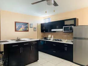 Apartment #1, 5 min to the beach, promenade, bars, downtown - Image 2