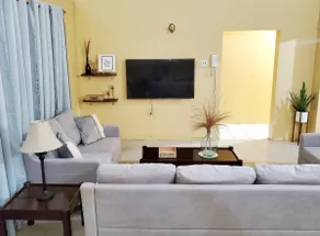 Hillview 3Br/2Ba near KFC Jerk & Supermarket - Image 5