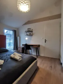4 rooms downtown - Image 3