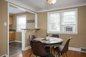 South Buf Retreat: Homey 1BR by Olmsted Park - Image 3