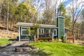 Woodstock Hideaway - Image 2