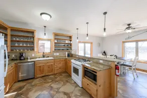 NEW!! The Sweetwater Suites on Grand Lake - Image 4