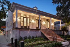 Explore NOLA from the finest home in the best spot - Image 2