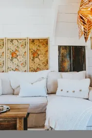 Cozy, chic and fun Ferndale barndominium - Image 4