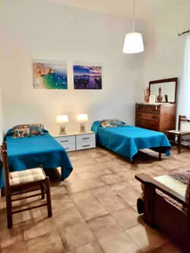 Quiet 3-bedroom apartment near Catania - Image 4