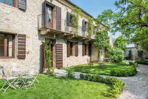 CasaZorzi Olea - Guesthouse of a castle with pool - Image 4