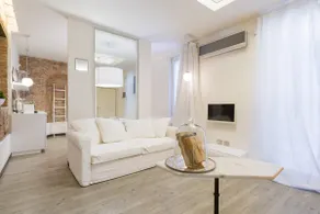 PUNTO LUCE HOME in center of Verona - Image 5