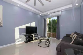 Barri Vacation Home - Image 5
