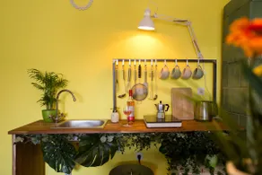 Robin's Hideout / A bright studio below the castle - Image 2