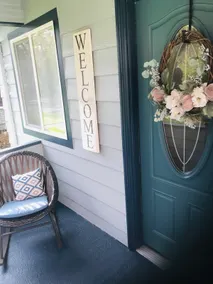 Charming Parkside Bungalow-2 blocks from downtown! - Image 2