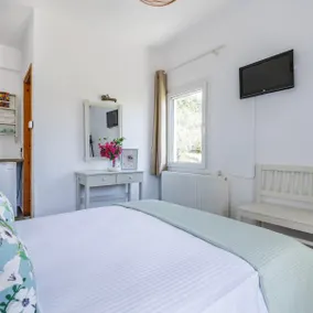 kanaris guesthouse studio 22 - Image 5