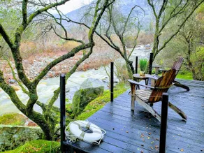 Sierra River Views, Deck, Waterfront, 5 min to SNP - Image 2