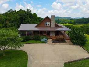 Views! Views! Views! Arbuckle Creek Retreat - Image 2