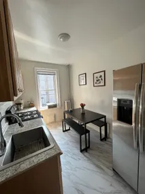 Fully renovated condo in West New York - Image 2