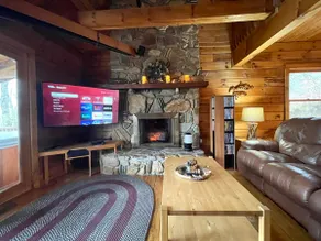 Cozy Log Cabin, Hot Tub. One Night FREE - Image 5