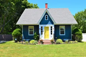 1870's Schoolhouse Converted to Cozy Cottage - Image 2