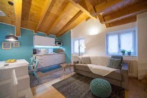 Cozy loft just steps from the Duomo – Il Blu - Image 4
