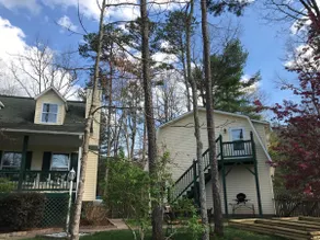 Smoky Mountain Hideaway - Comfy & Great Value! - Image 5