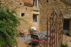 Charming cozy air-conditioned house - Image 3
