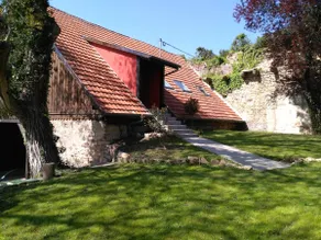 At the foot of the Château d'Isenbourg, superb 4-room apartment with garden - Image 2