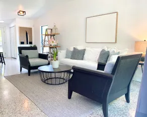 Mid Century Oasis minutes to Downtown Tampa. - Image 4