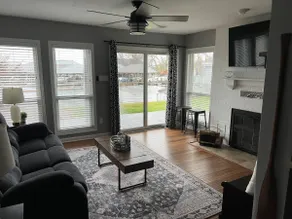 Lake Escape - Smith Mountain Lake Condo - Image 3