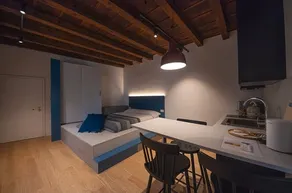 Veronetta House - Image 2