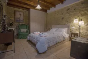 Villa Kamelia-Renovated old house-South Crete - Image 2