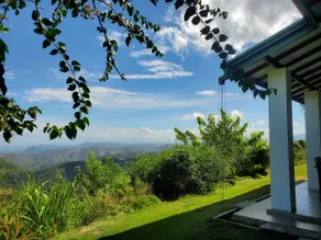 Happy Stones retreat - entire villa - Image 3