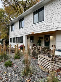 Riverside Retreat - 3 bed 1 1/2 bath cottage - Image 3
