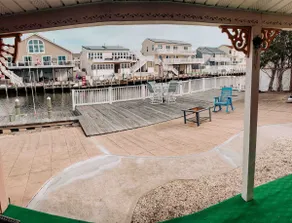 The Beach House - Image 2
