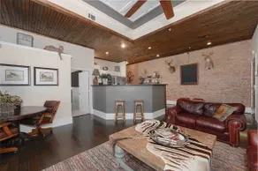 Downtown Apartment in Historic Scripture Building - Image 3