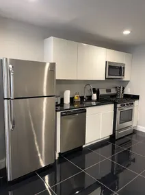 ★MODERN 1BR Apt w/ PRIVATE deck! W/D★ - Image 5
