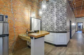 Elle & Becks Loft Suite - Image 5