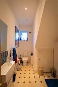 A Kent Coach House getaway for peace and quiet - Image 3