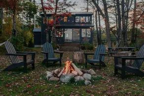 Designer lakefront getaway, close to Skiing - Image 2