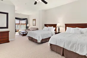 Large Townhouse In GlenRiddle Community #102 - Image 5