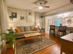 Cheerful! Close to downtown! - Image 2