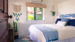 Blue Moon Beach Hut - Image 2