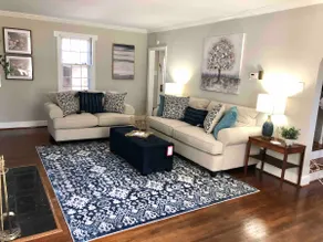 Magnolia Manor 4 Bedrooms , 2 Baths Cheerful house - Image 2