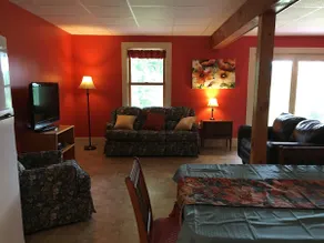 Spacious VT Getaway - Image 2
