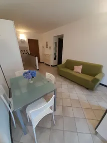 Apartment in the historic center of Varese Ligure - Image 3