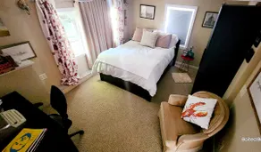 Dockside suite, beach, village 10 min walk! - Image 5