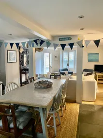 Beautiful Holiday Cottage next to beach in Cawsand, SE Cornwall - dog friendly! - Image 2