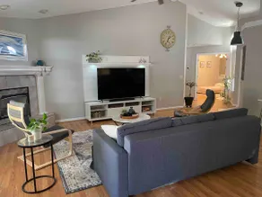 Shasta House - Image 2
