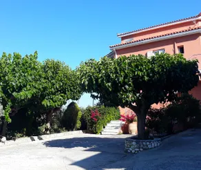 Myrtos Hotel - Image 3