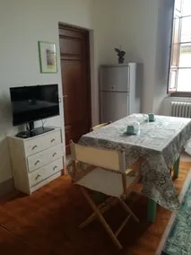 Historic, chic and panoramic apartment in the center - Image 4