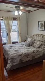 Comfortable 3 bed home, close to downtown. #iron - Image 4