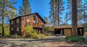 River Retreat+ Indoor Pool & Hot Tub on 3.5 Acres - Image 2