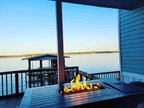 M&M Sunrise and Lake time! Lake Front Pet friendly - Image 4